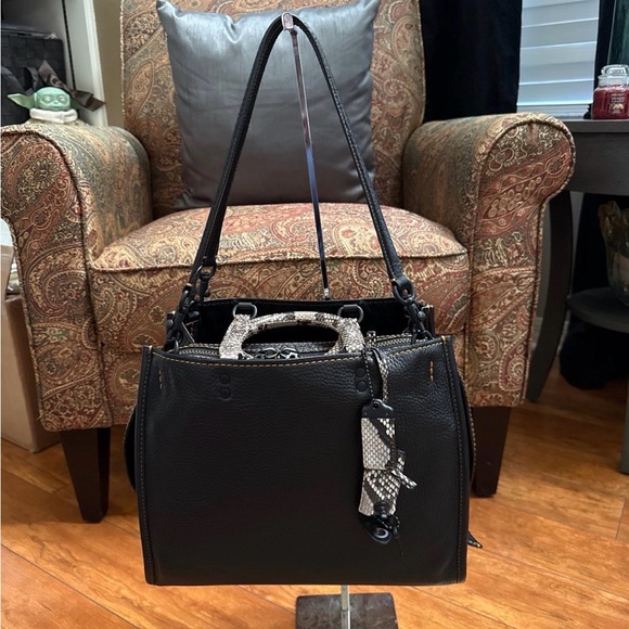 Coach Rogue 1st  (first) Generation All Black and Snakeskin handles lock and key - Picture 2 of 16